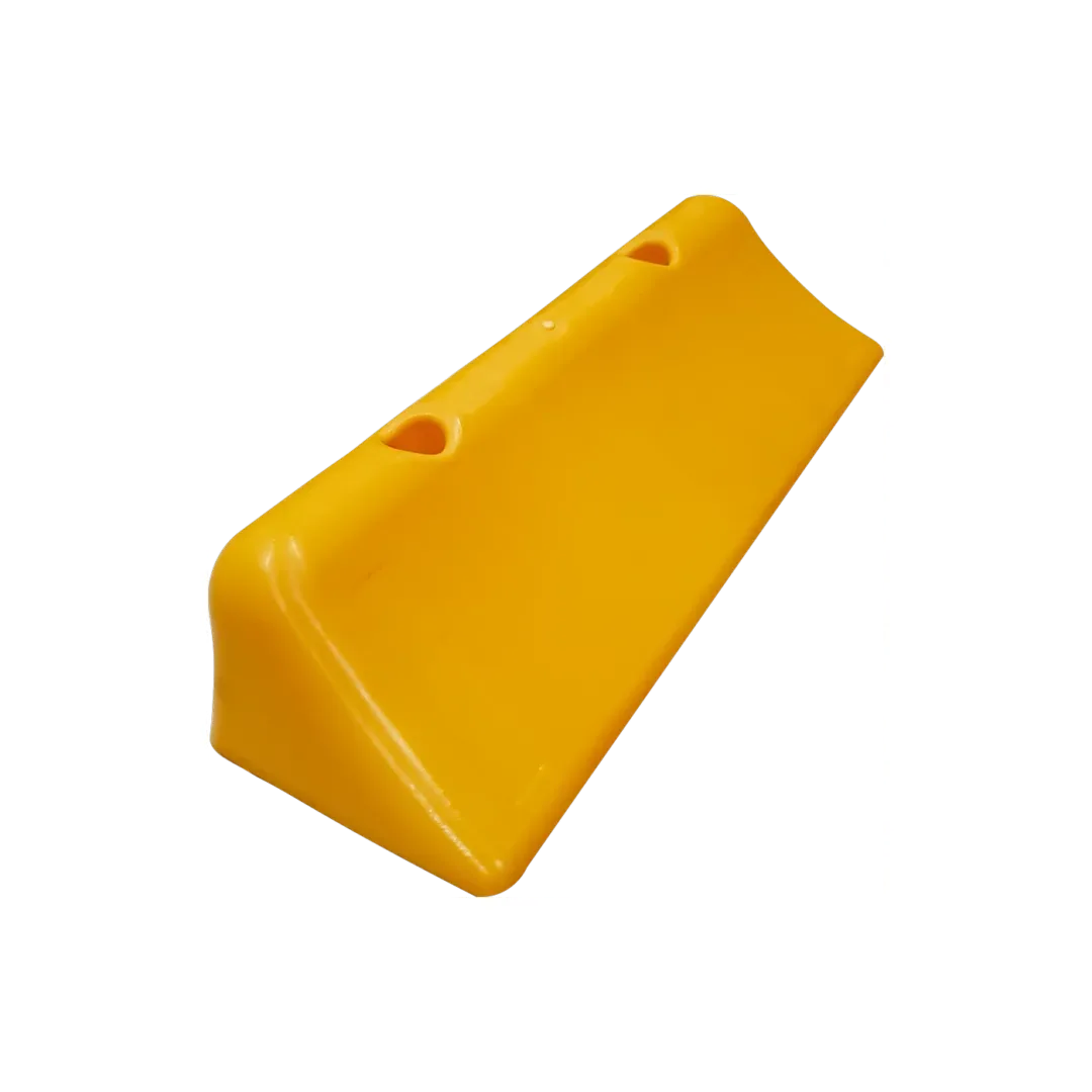 Topellanta en polimeros de alto impacto de 60x20x12cm. Incluye Kit de anclaje( Tornillo tirafondo 1/2x4, chazo 5/8x3 y arandela 1/2)