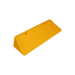 Topellanta en polimeros de alto impacto de 50x17x10cm, Incluye kit de anclaje( Tornillo tirafondo de 1/2x4, chazo 5/8x3y arandela 1/2)